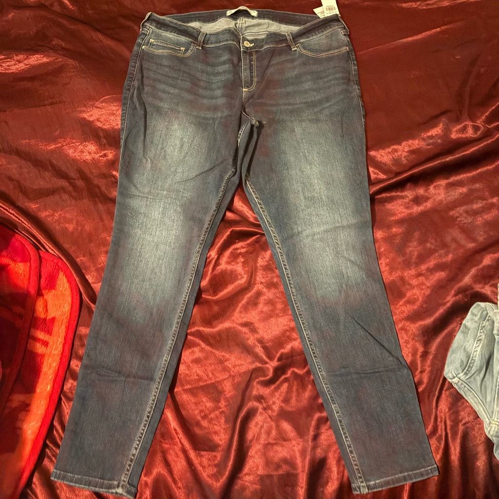 Hollister Women's Dark Blue Stretch Jeggings